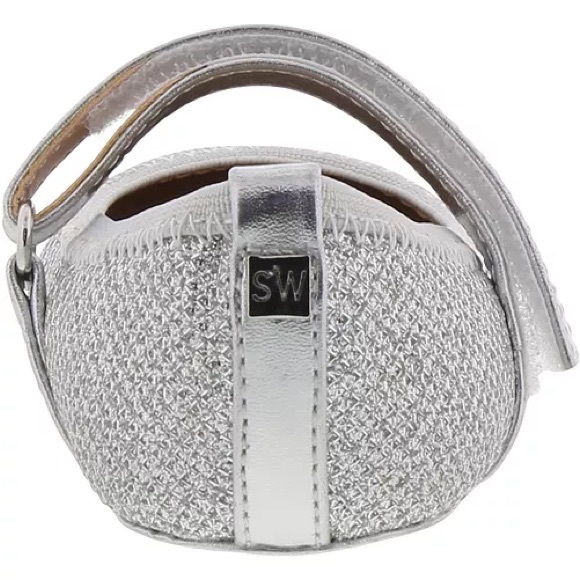 Stuart Weitzman Silver Baby Dancer Shoe - Picture 4 of 9